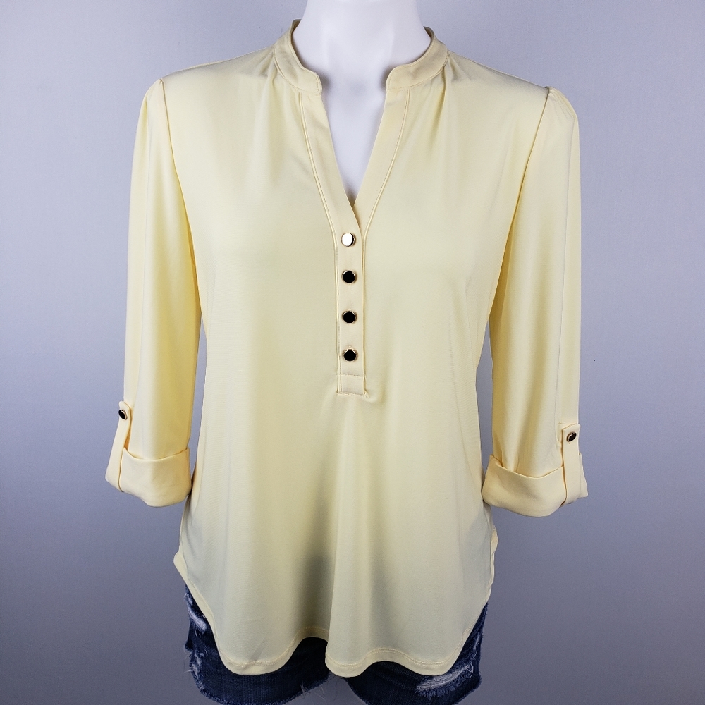 AVA & GRACE Petite Blouse